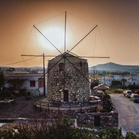 Ferienwohnung The Windmill Adamantas  Exterior foto